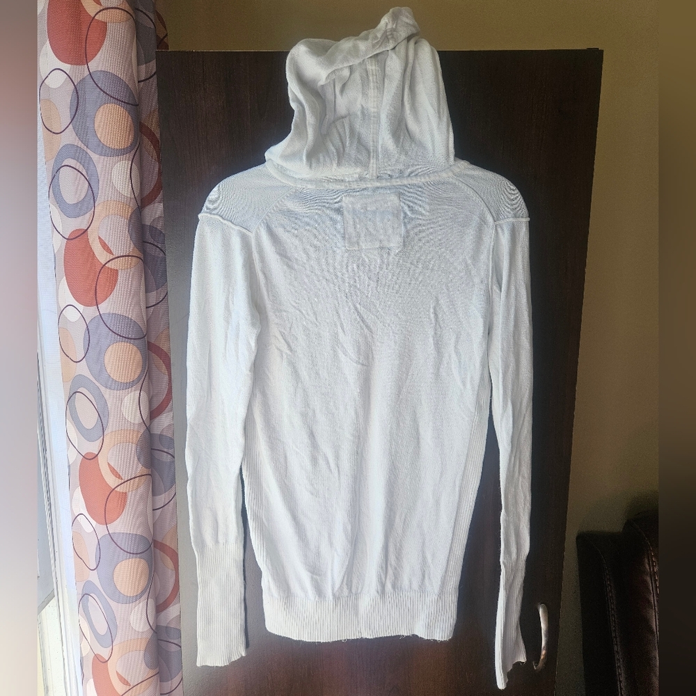 American Eagle Y2K Style Women's White V-Neck Sweater With Hood - Picture 2 of 5